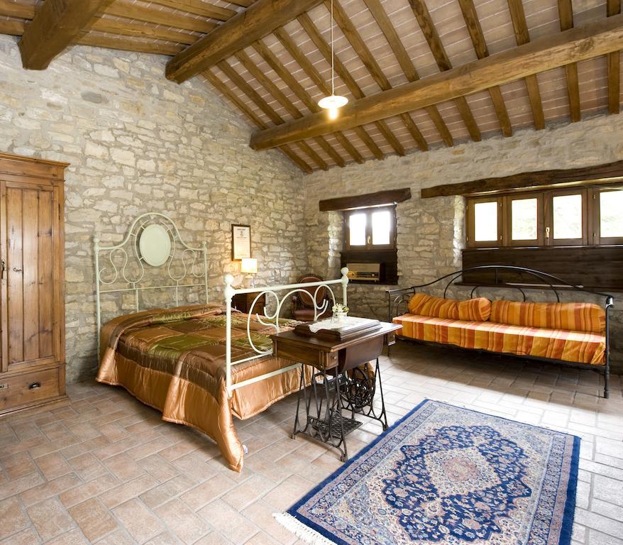 Borgo Di Cortolla Villa Pietralunga  Rum bild