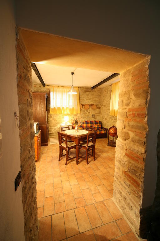 Borgo Di Cortolla Villa Pietralunga  Rum bild